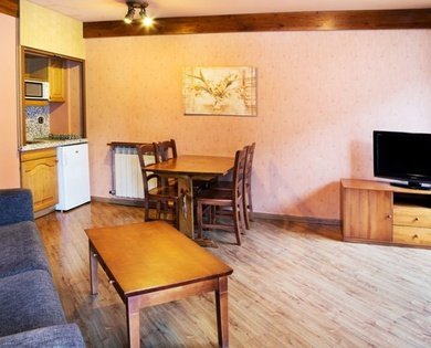 FAMILY APARTMENT FOR 5 PEOPLE FAMILY APARTMENT FOR 5 PEOPLE