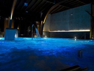 SPA & SWIMMING POOL SPA & SWIMMING POOL