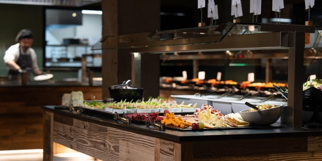 Buffet Restaurant AnyósPark Mountain Buffet Restaurant AnyósPark Mountain